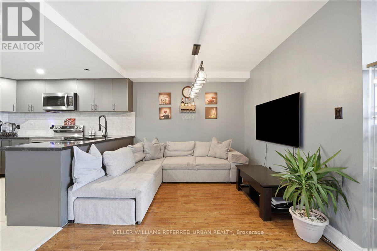 #1902 10 TORRESDALE AVENUE - Image 12