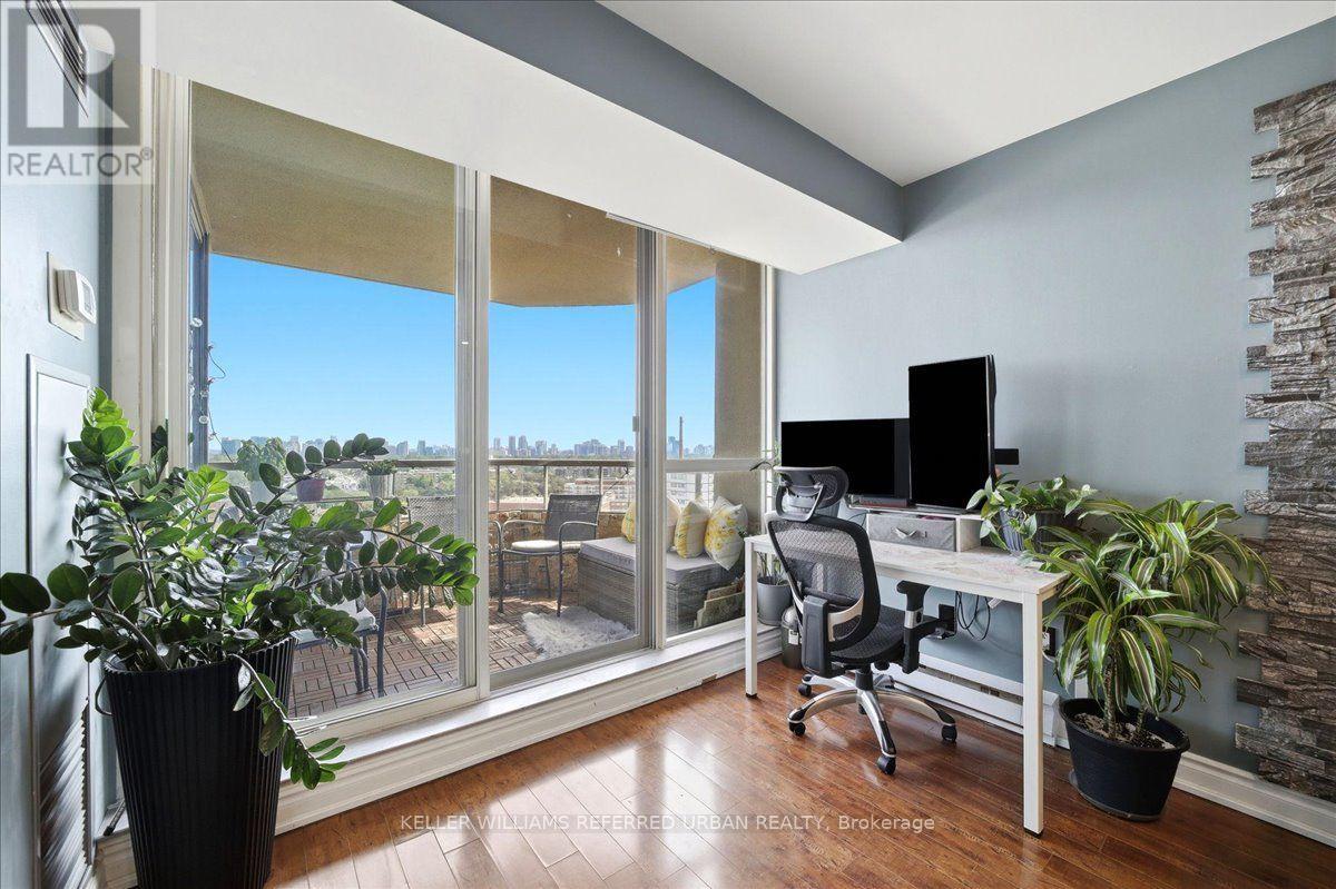 #1902 10 TORRESDALE AVENUE - 18