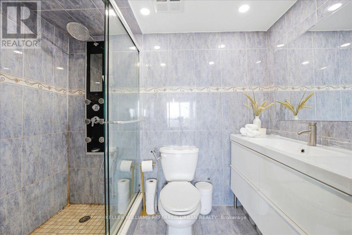 #1902 10 TORRESDALE AVENUE - 30