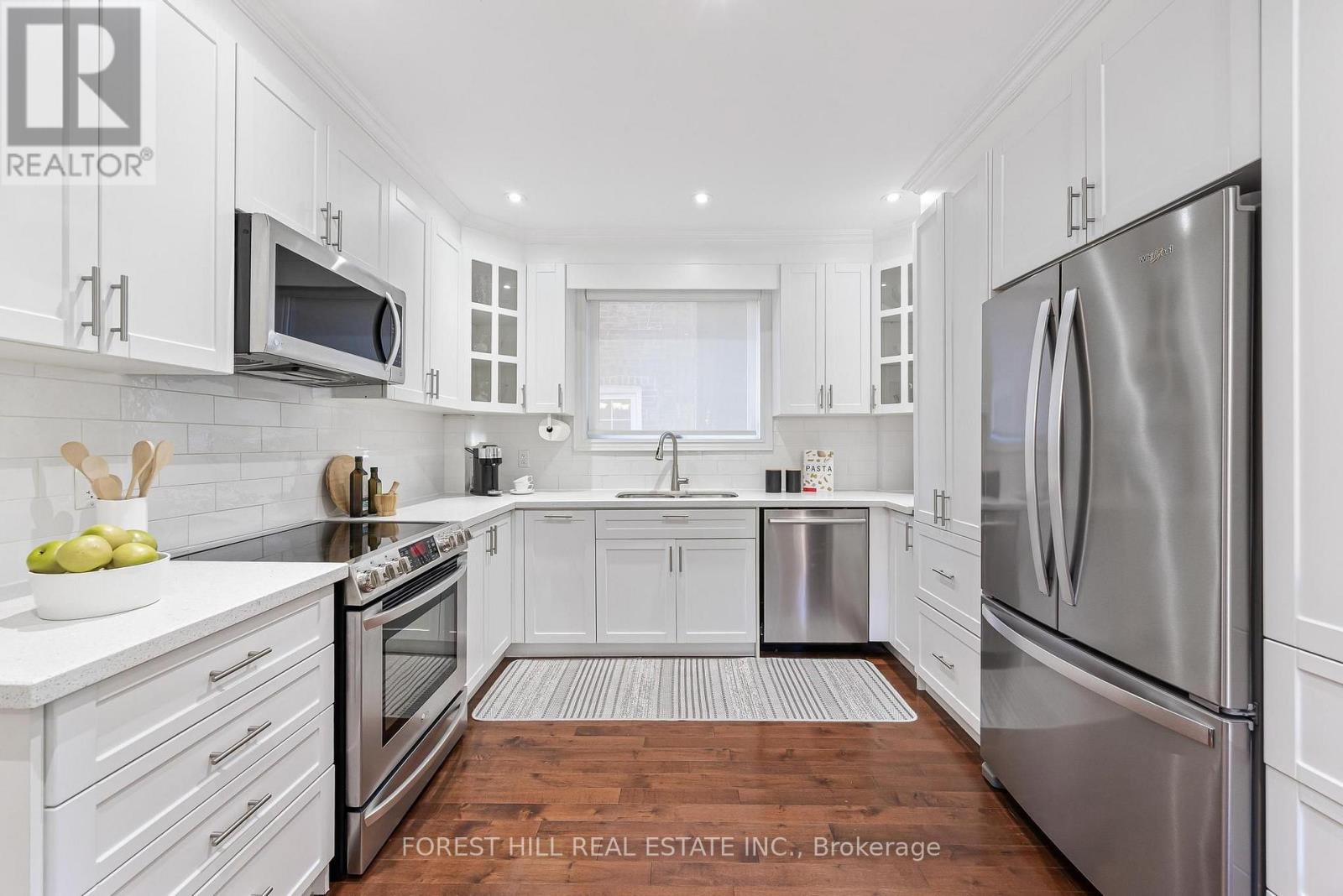 205 GLENHOLME AVENUE - 12