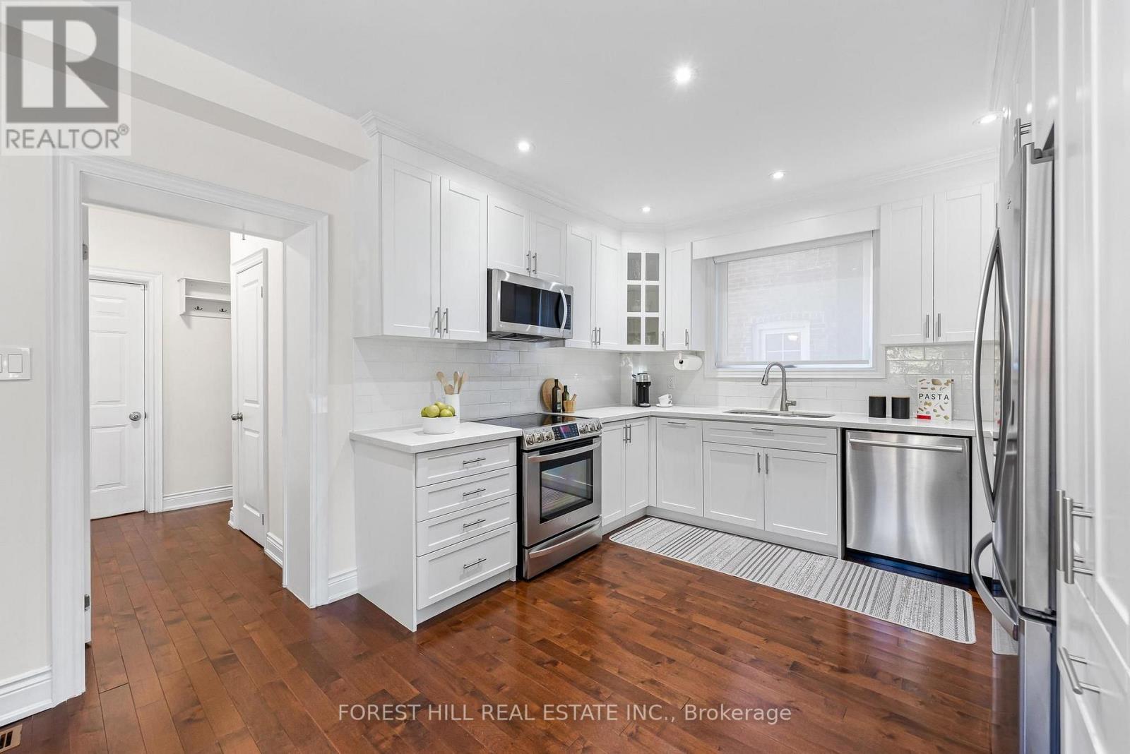 205 GLENHOLME AVENUE - 13