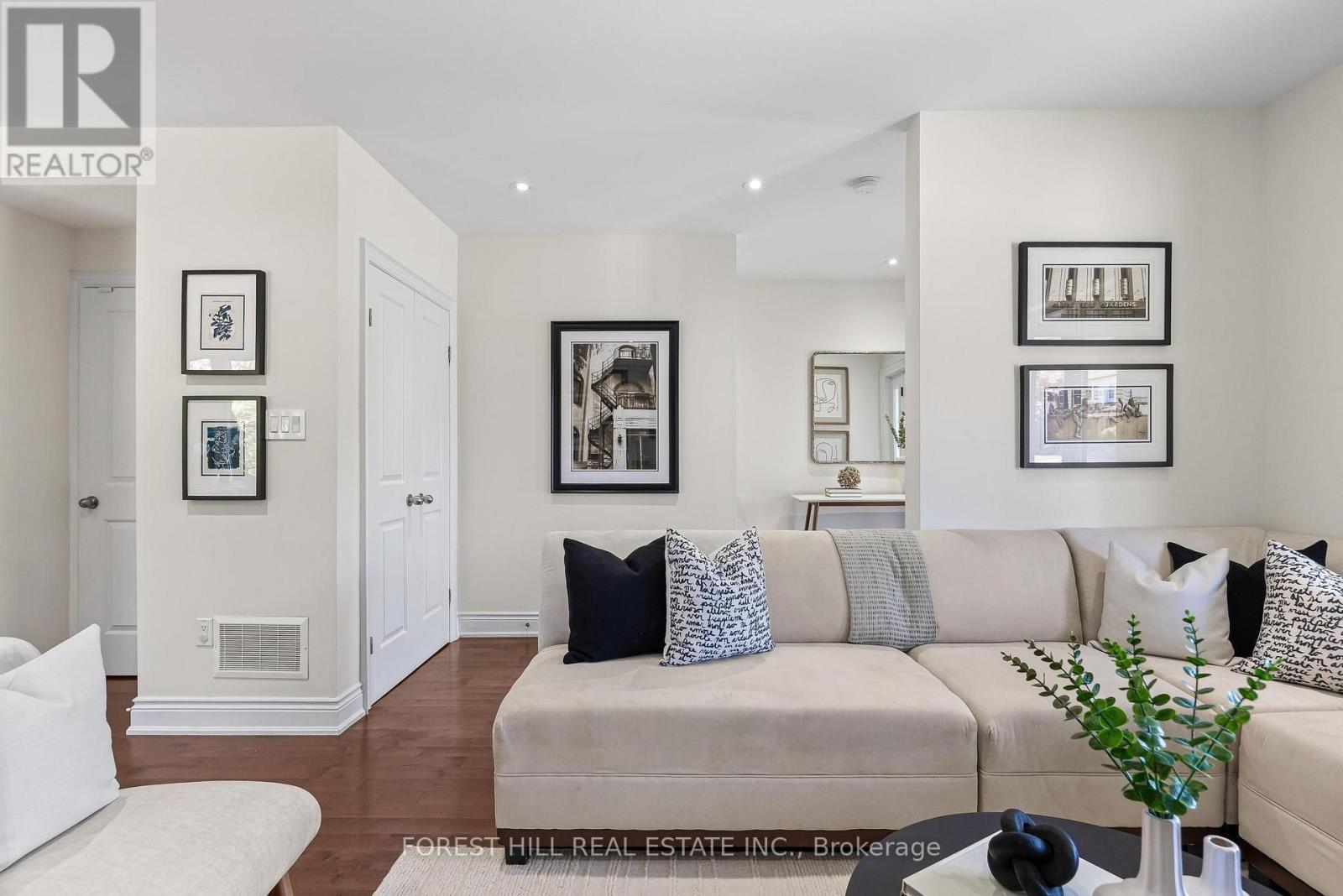 205 GLENHOLME AVENUE - 16