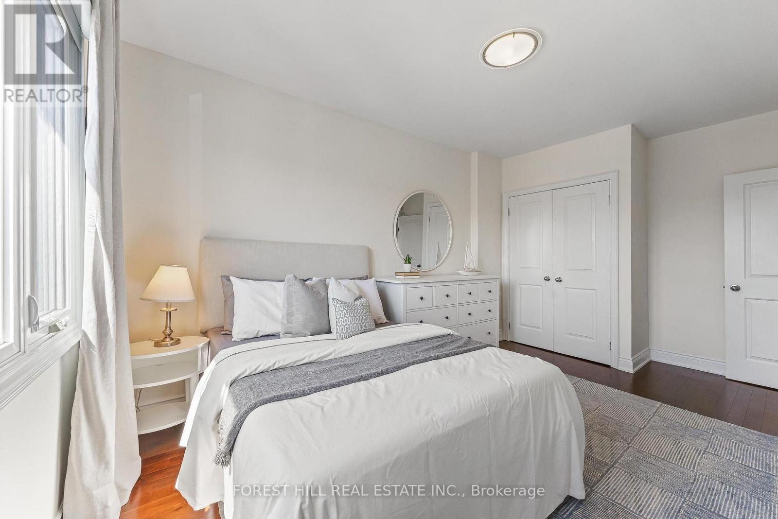 205 GLENHOLME AVENUE - 22