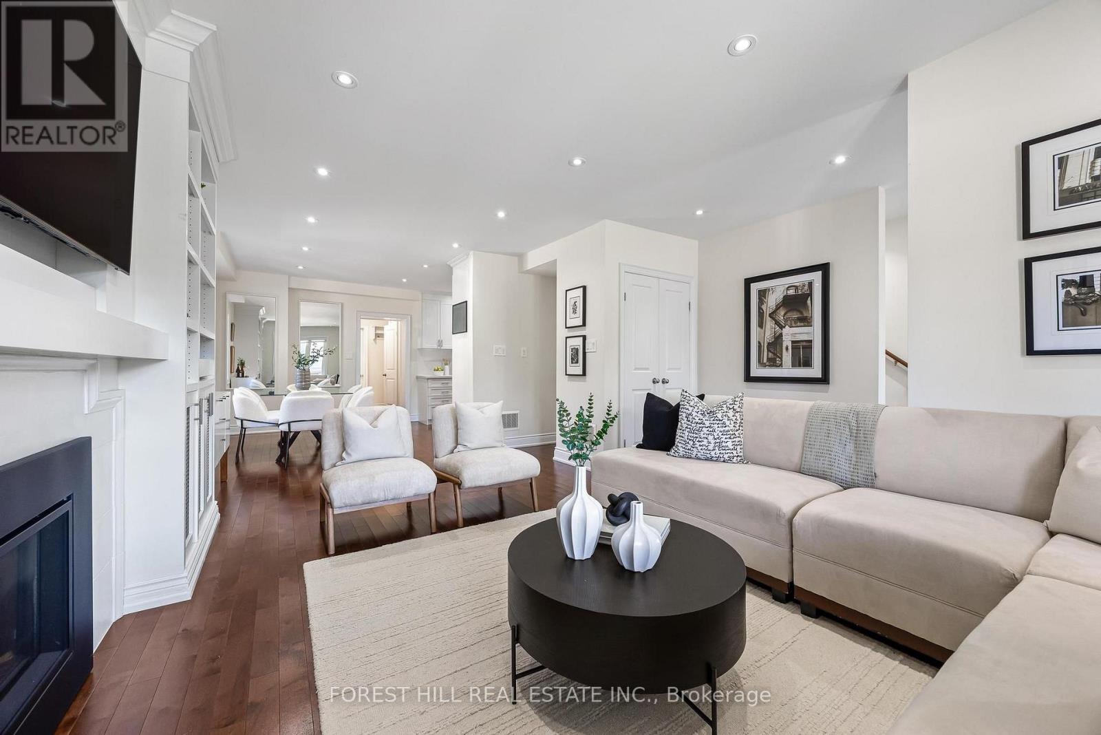 205 GLENHOLME AVENUE - 6