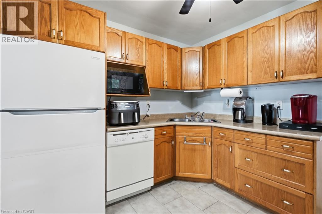 1494 MAIN Street E - 14
