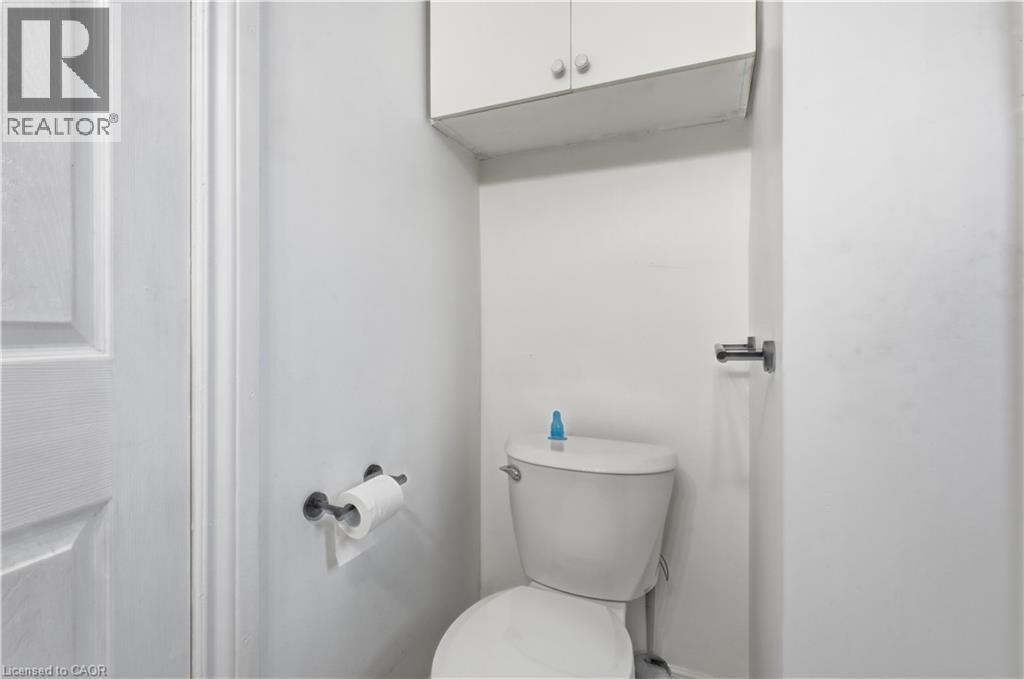 1494 MAIN Street E - 23