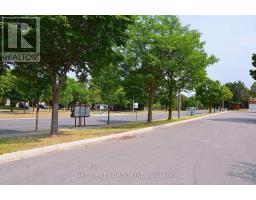 58 Alanbull Square, Toronto, ON M1V4M1 Photo 12