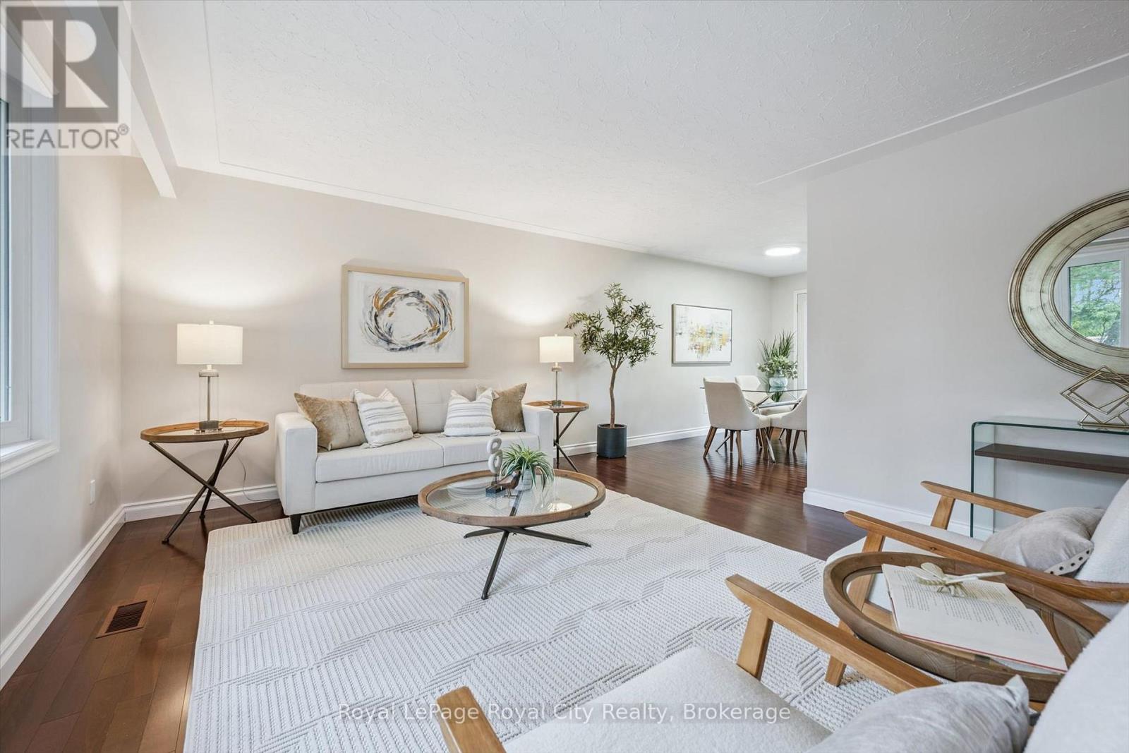 40 BISHOP COURT, Guelph (Dovercliffe Park/Old University) — photo 7