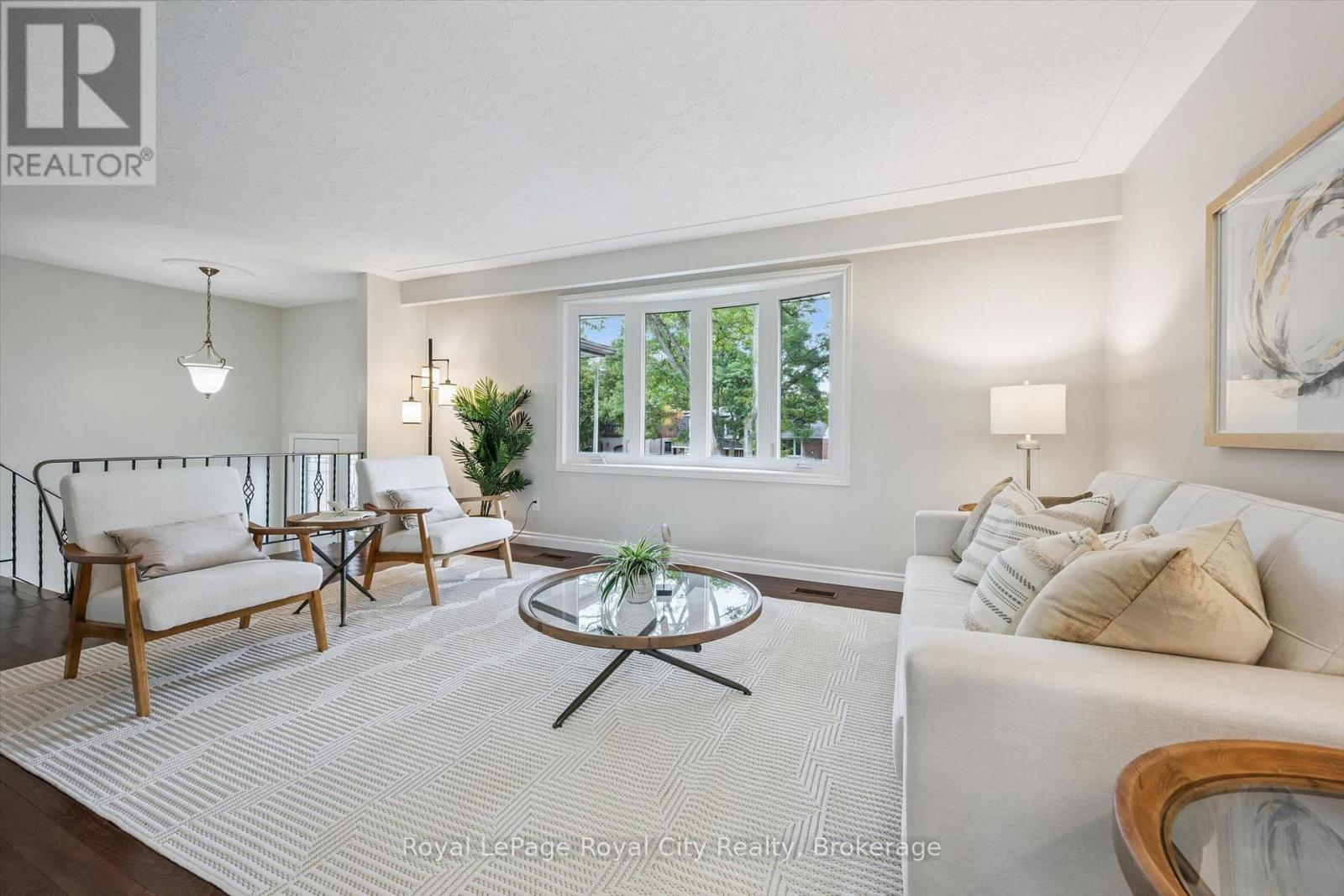 40 BISHOP COURT, Guelph (Dovercliffe Park/Old University) — photo 8