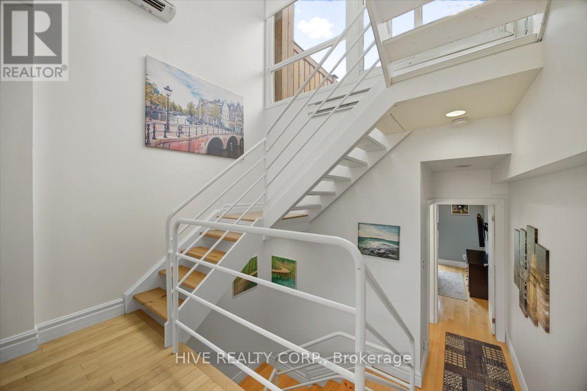 #D 957 BROADVIEW AVENUE - Image 22