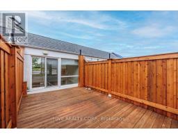 D - 957 Broadview Avenue, Toronto, ON M4K2R5 Photo 26