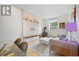 D - 957 Broadview Avenue, Toronto, ON M4K2R5 Photo 8