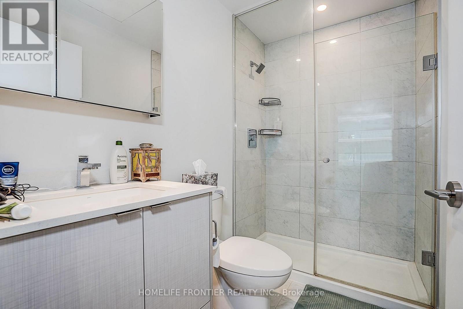#2005 1928 LAKESHORE BOULEVARD W - 17