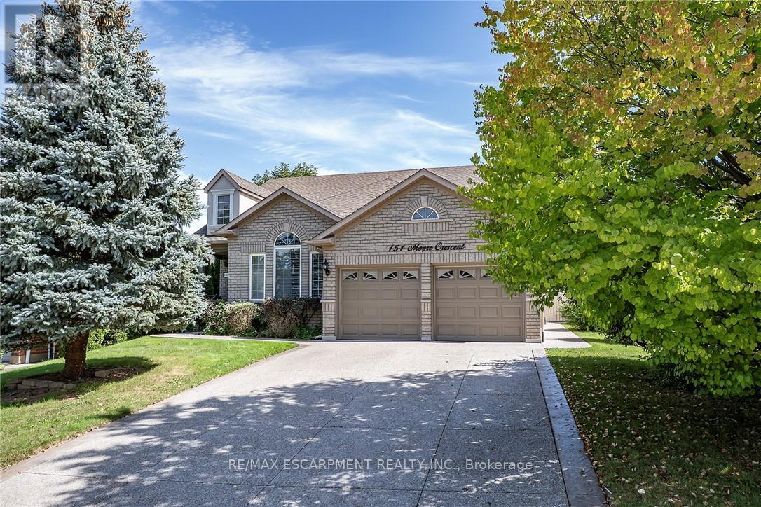 151 MOORE CRESCENT - 48