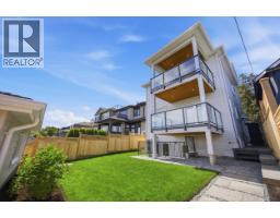40 Sea Avenue, Burnaby, BC V5B3W6 Photo 14