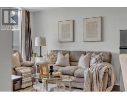 713 - 6 David Eyer Road, Richmond Hill, ON L4S0N5 Photo 9