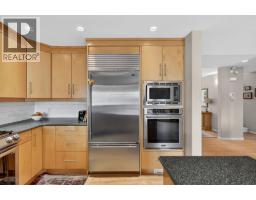 Bedroom - 6226 Heighway Lane, Peachland, BC V0H1X7 Photo 11