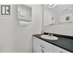 6226 Heighway Lane, Peachland, BC V0H1X7 Photo 54