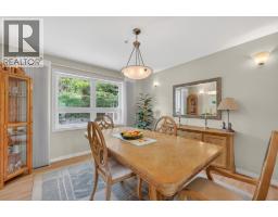 Living room - 6226 Heighway Lane, Peachland, BC V0H1X7 Photo 14