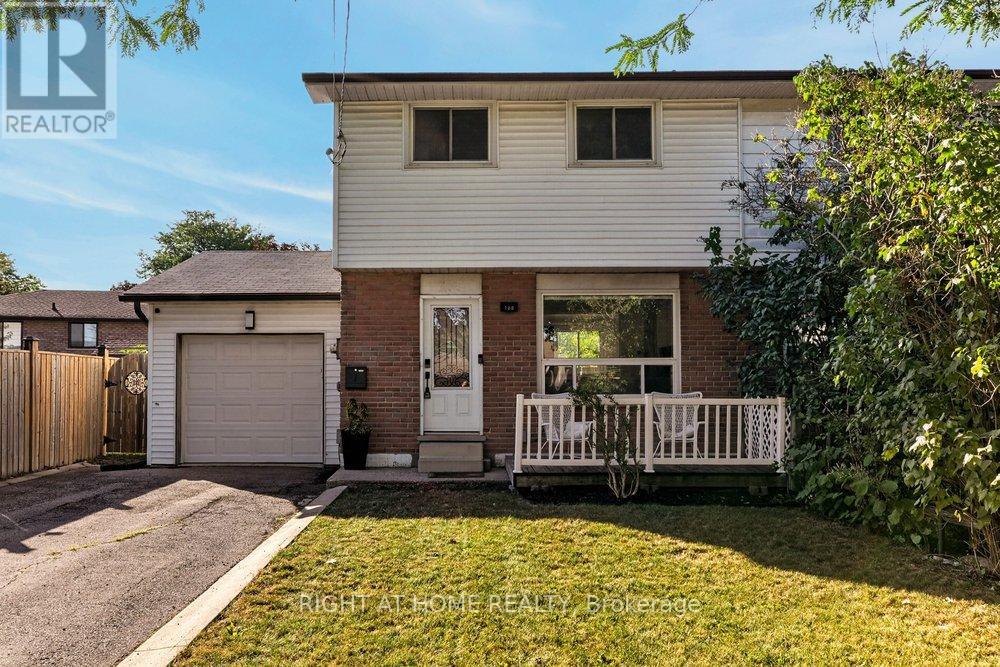 168 BERKINDALE DRIVE - 1