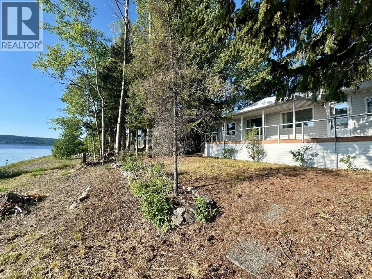 8241 PETERSON ROAD, Fraser Lake — photo 5