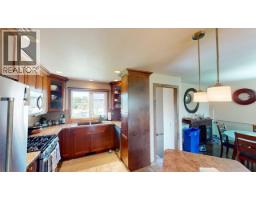 6264 Forest Lawn Frontage Road, Fort St  John, BC V1J8B8 Photo 14