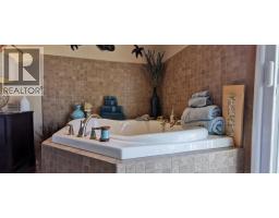 6264 Forest Lawn Frontage Road, Fort St  John, BC V1J8B8 Photo 19