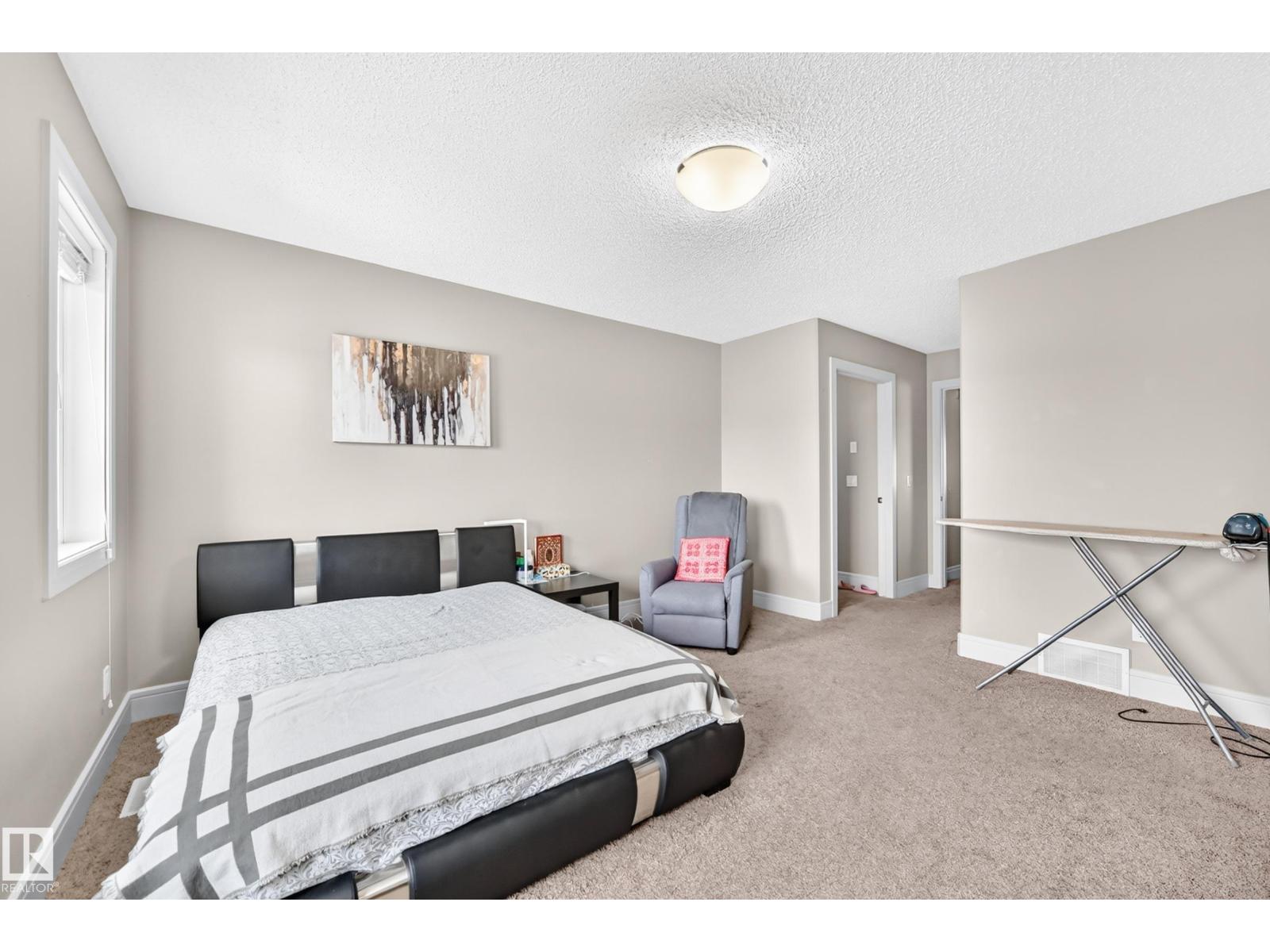12035 168 AV NW - 33