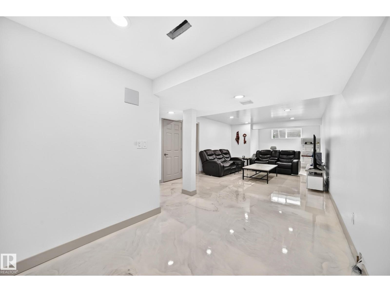 12035 168 AV NW - Image 58