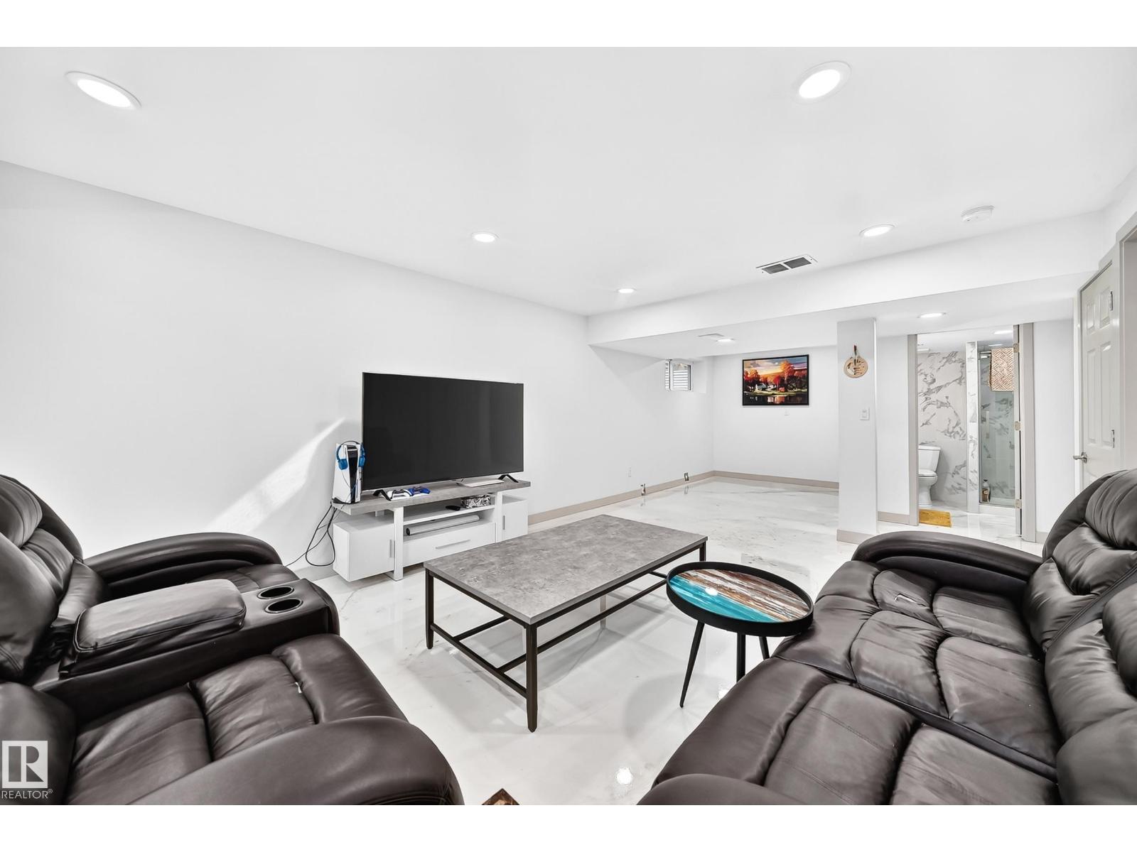12035 168 AV NW - Image 52