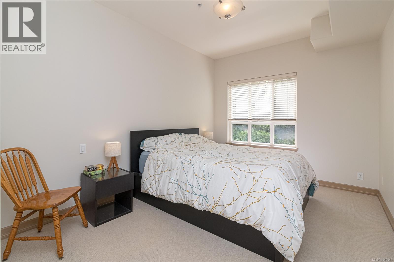 #112 3915 Carey Rd - Image 11