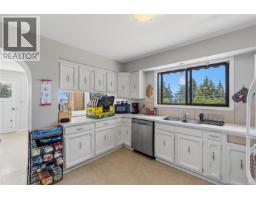 5395 Lost Lake Rd, Nanaimo, BC V9T5E7 Photo 23