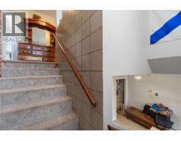 5395 Lost Lake Rd, Nanaimo, BC V9T5E7 Photo 28