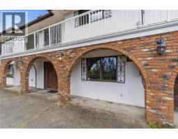 5395 Lost Lake Rd, Nanaimo, BC V9T5E7 Photo 35