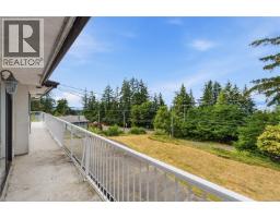 5395 Lost Lake Rd, Nanaimo, BC V9T5E7 Photo 38