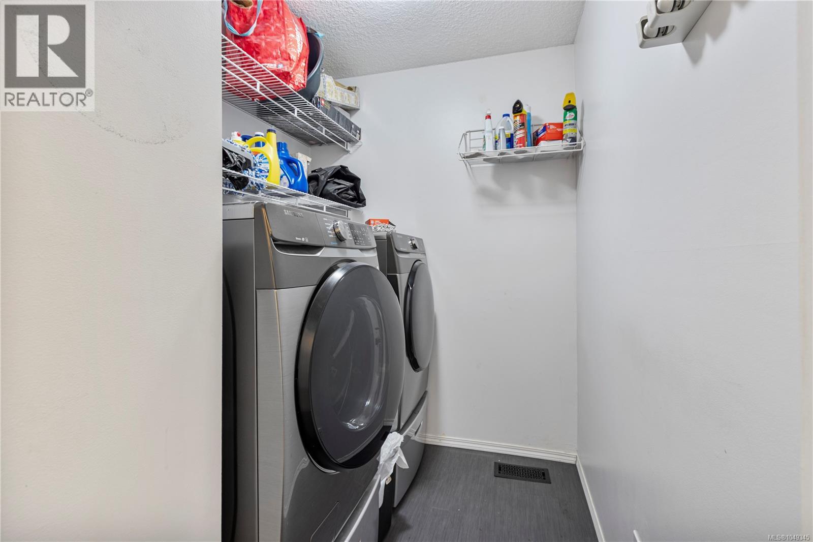 403 Harewood Rd - 13
