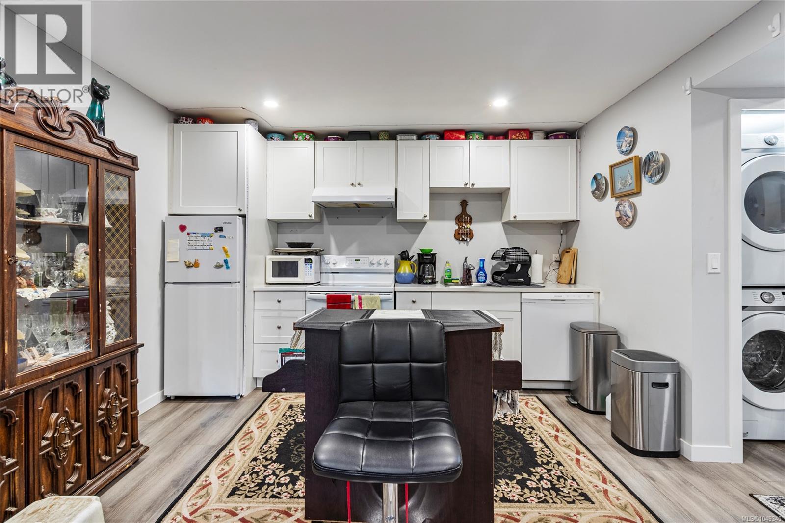 403 Harewood Rd - 16