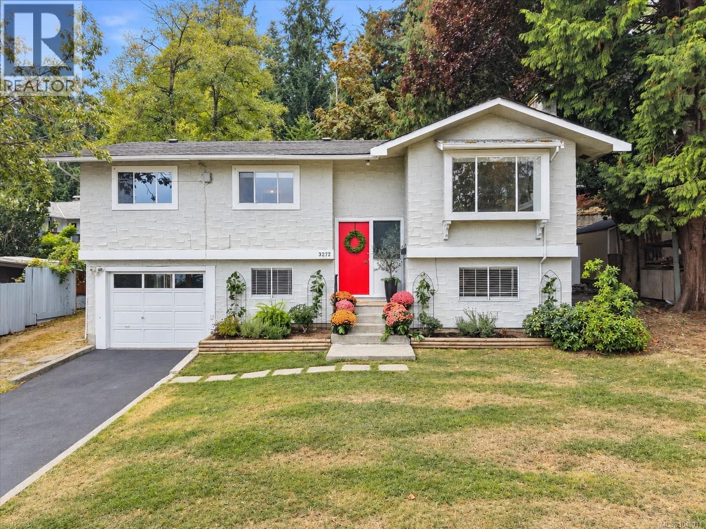 3272 Haida Dr - 1