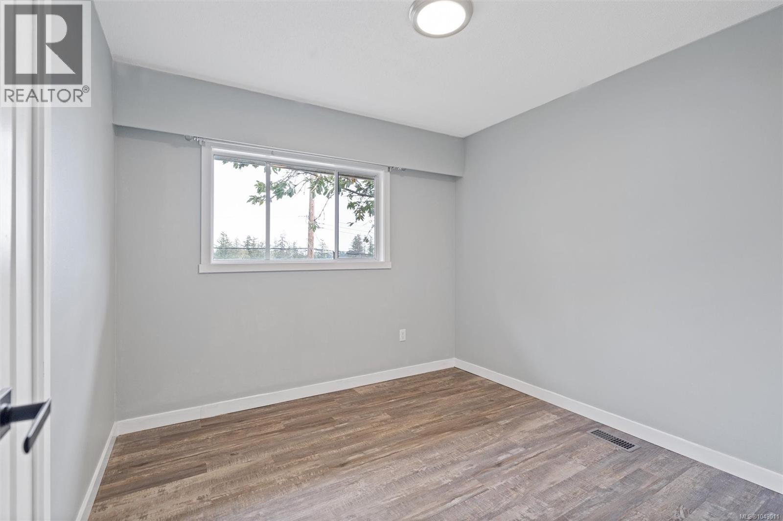 3272 Haida Dr - 22