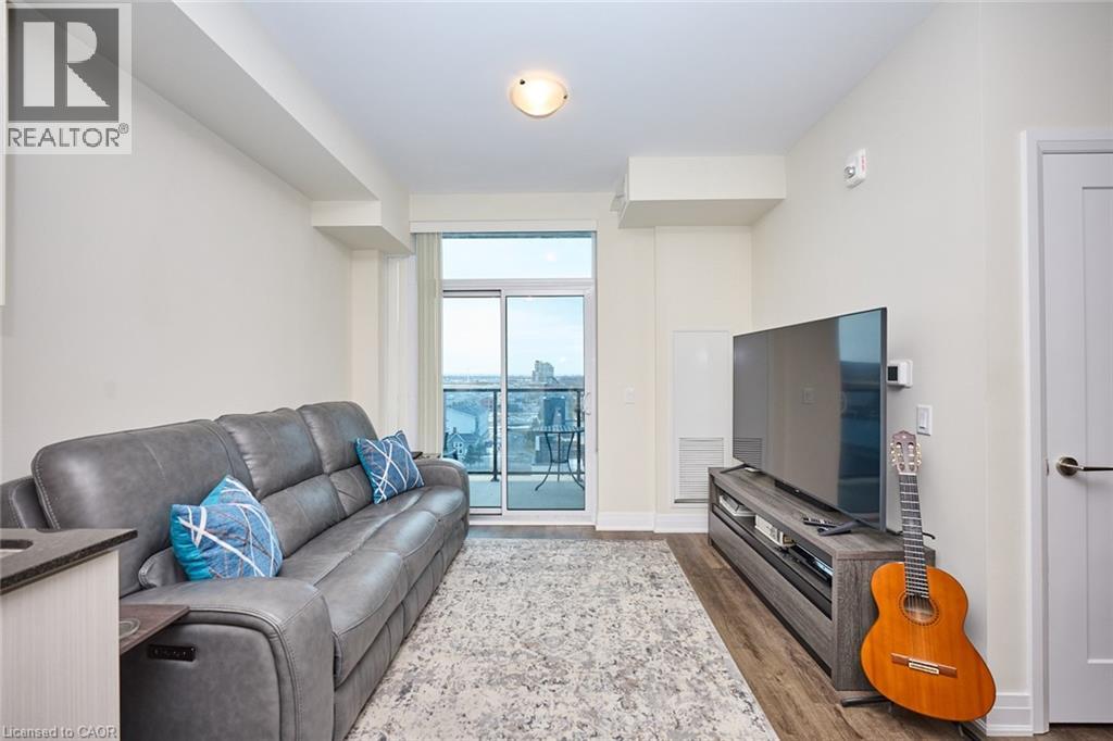 16 CONCORD Place Unit# 803, Grimsby — photo 9