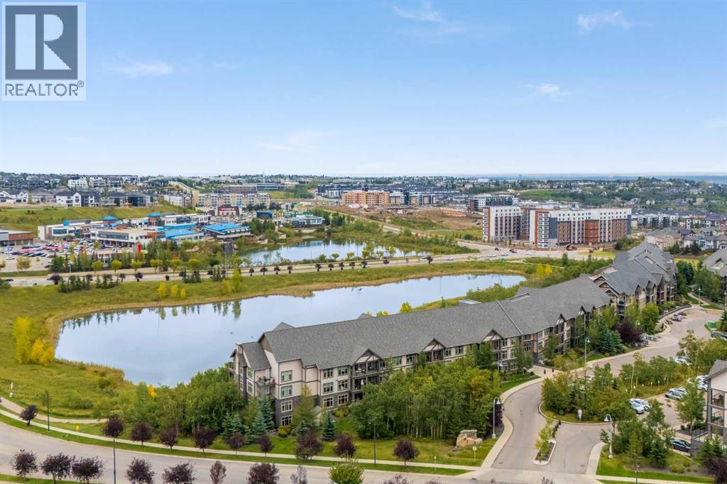 107, 45 Aspenmont Heights SW, Calgary, Alberta, T3H0E6