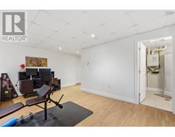 1 Gordon Street, Bedford, NS B4A2N6 Photo 39