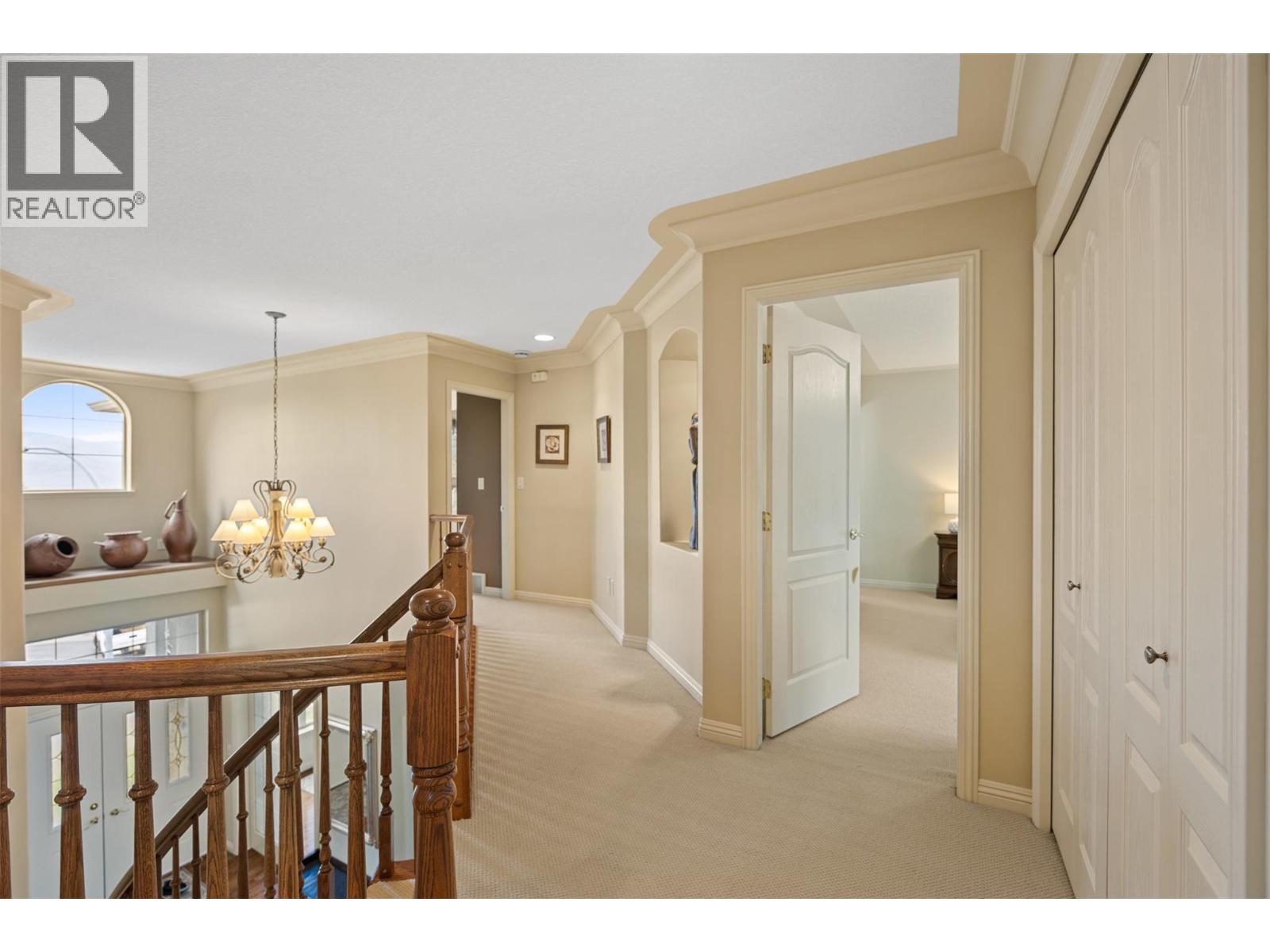 456 AZURE Place - 36