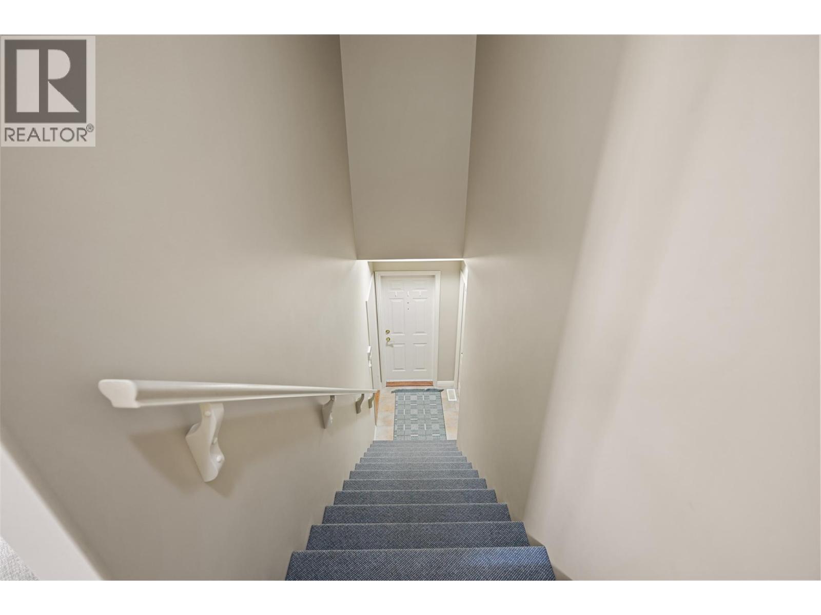 456 AZURE Place - Image 58