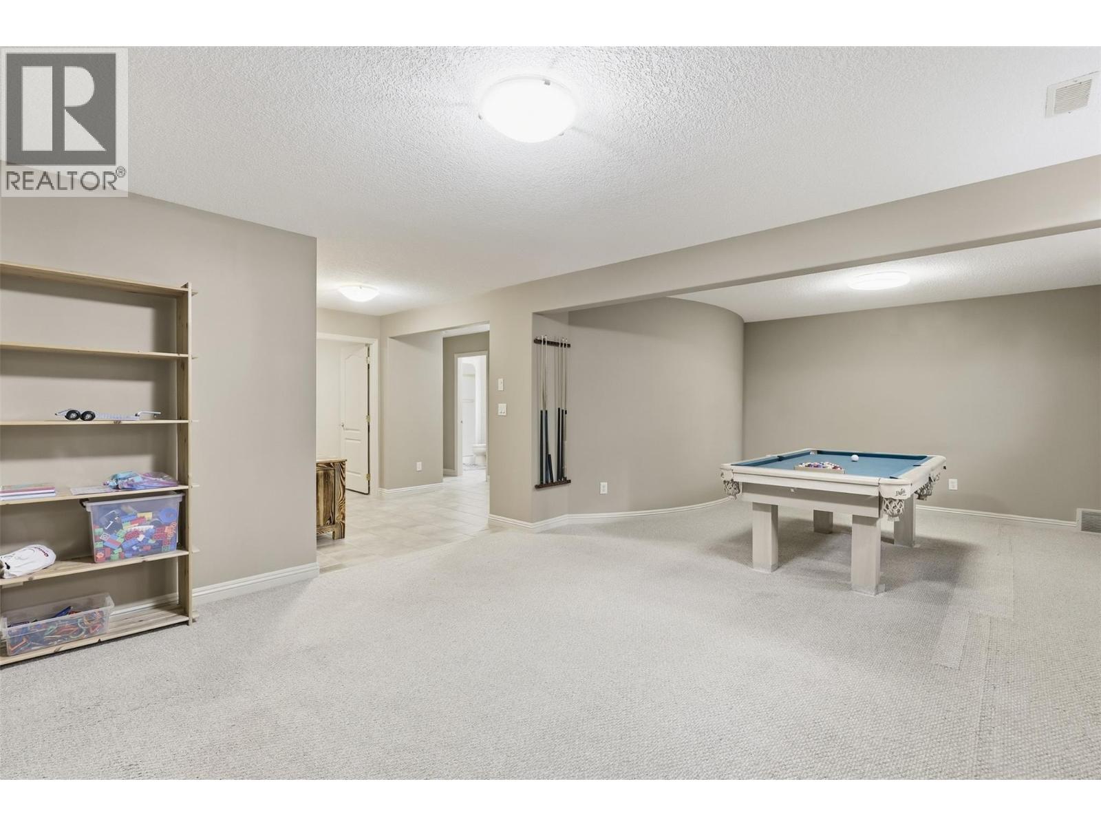 456 AZURE Place - Image 65