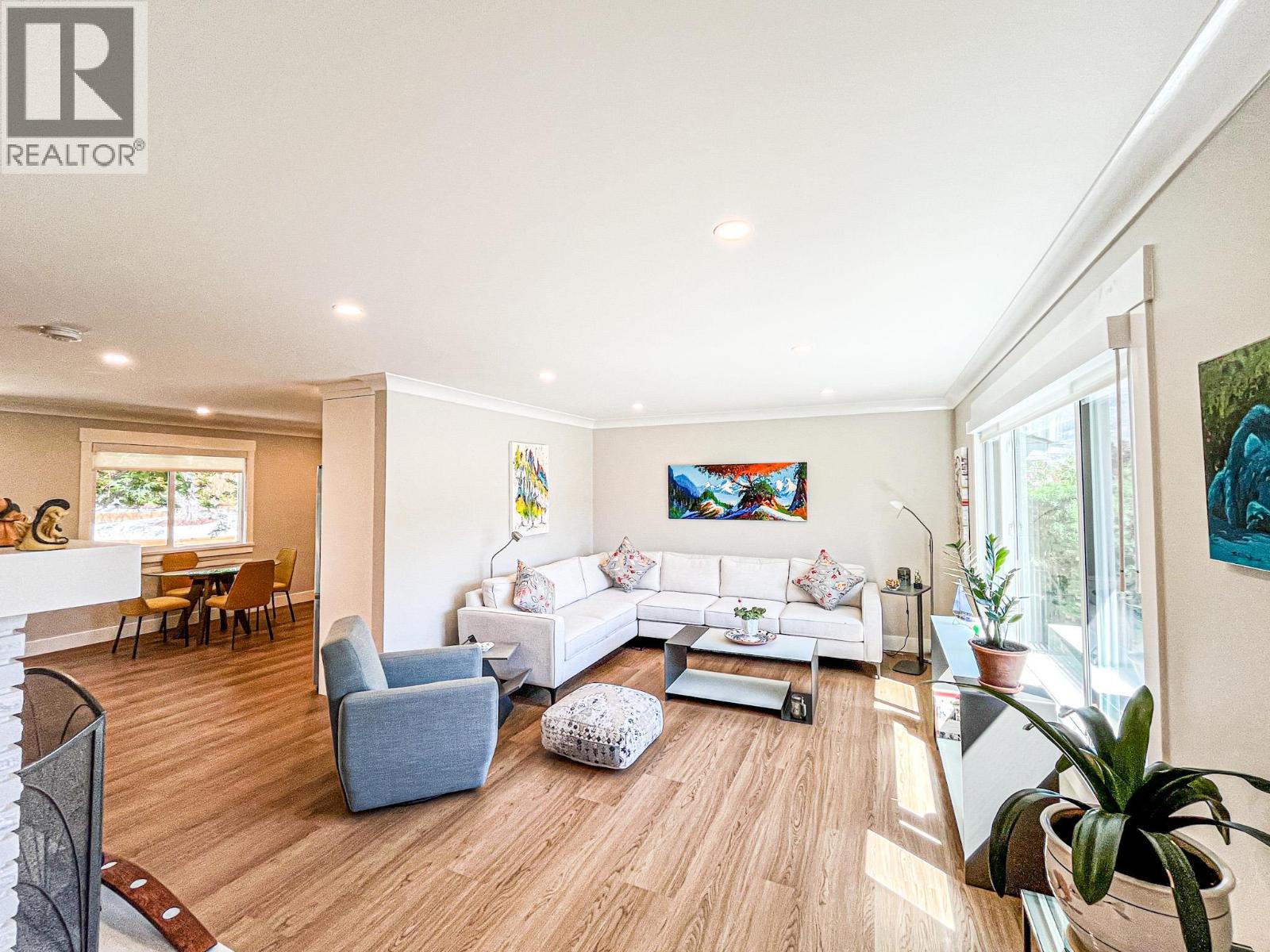 7812 GRAVENSTEIN Drive - 18