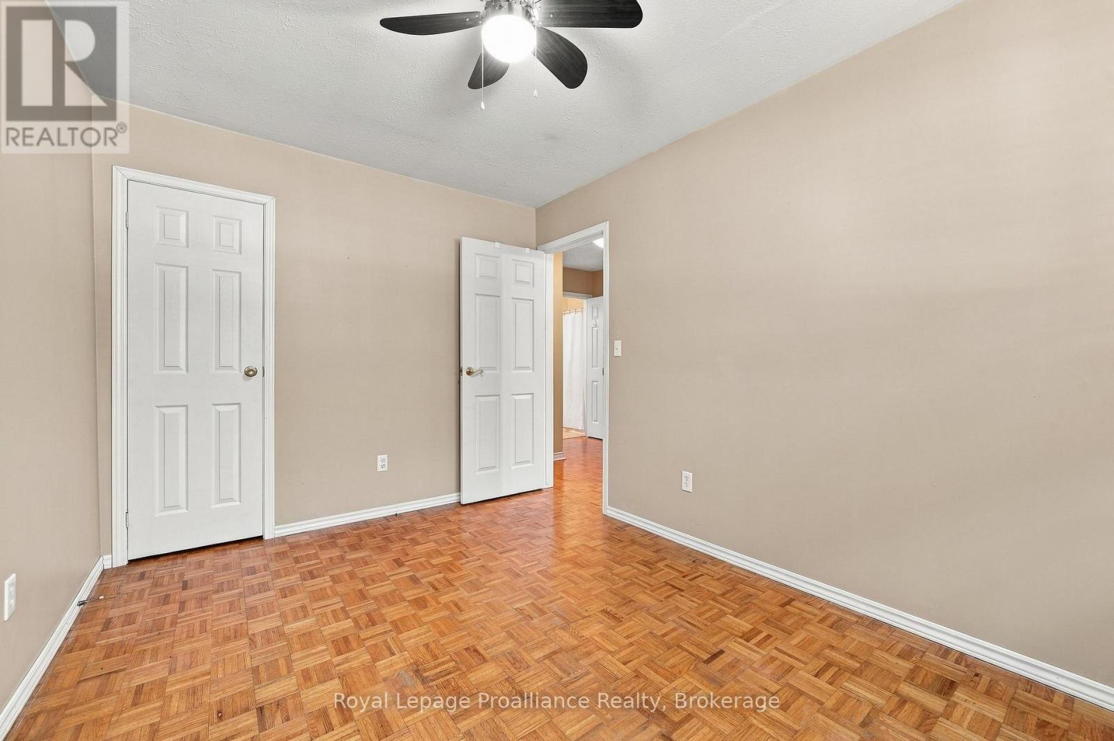 36 PARKVIEW HEIGHTS - Image 30