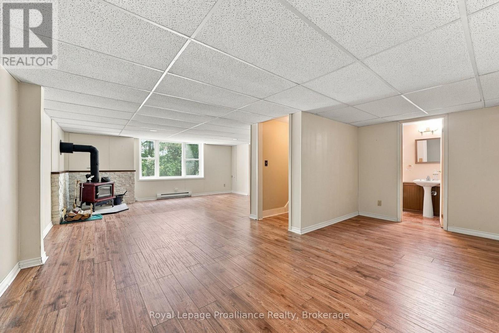 36 PARKVIEW HEIGHTS - Image 33