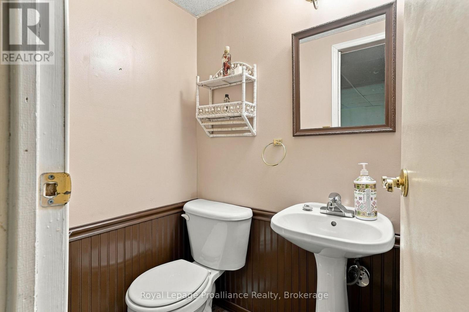 36 PARKVIEW HEIGHTS - Image 34