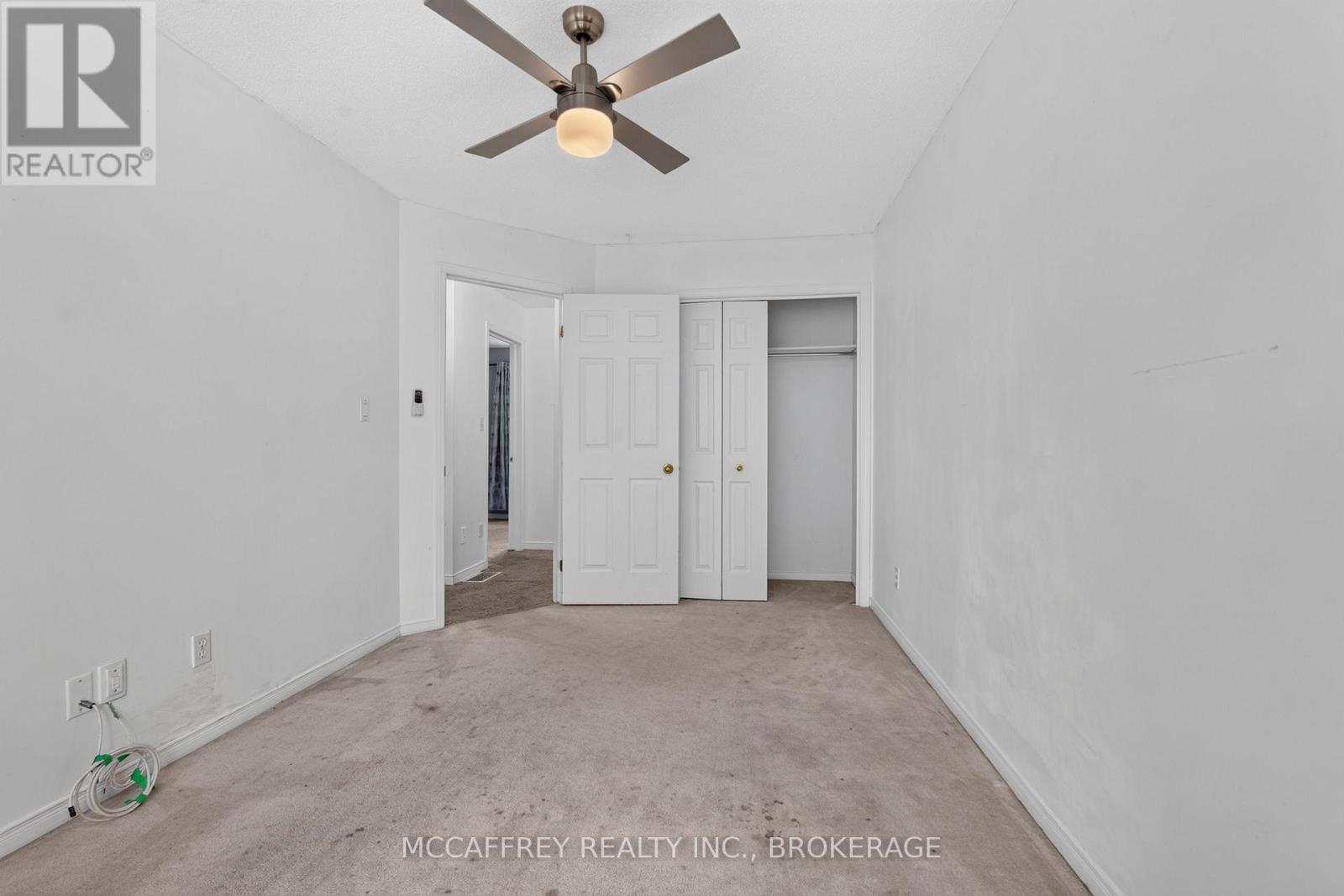 582 BARNSLEY CRESCENT - Image 25